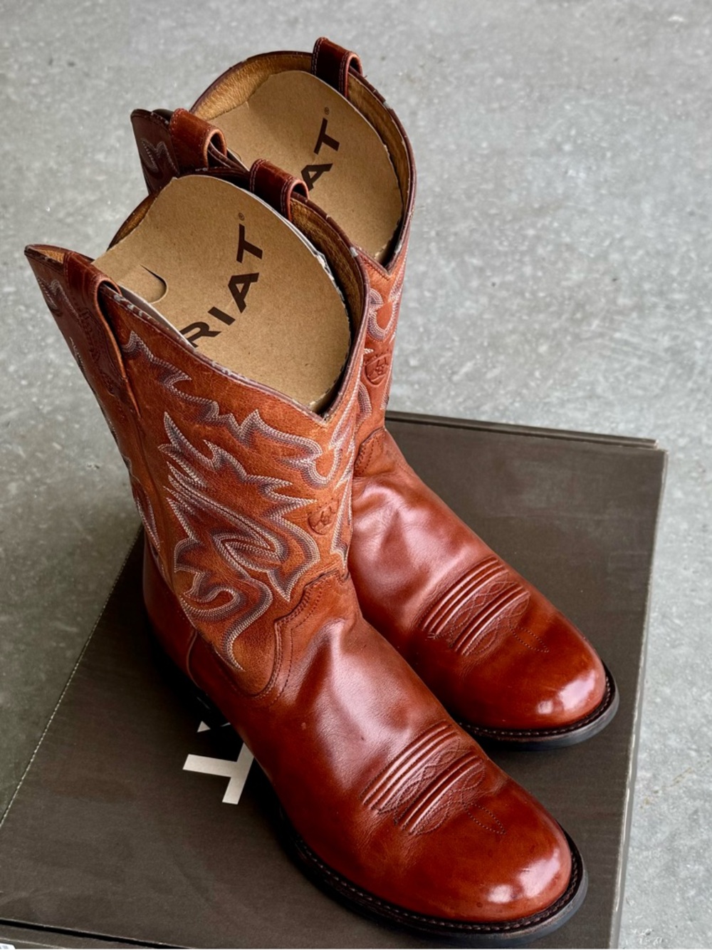 Ariat Men's Chestnut Leather Western Boots with Embroidered Shaft - 13D